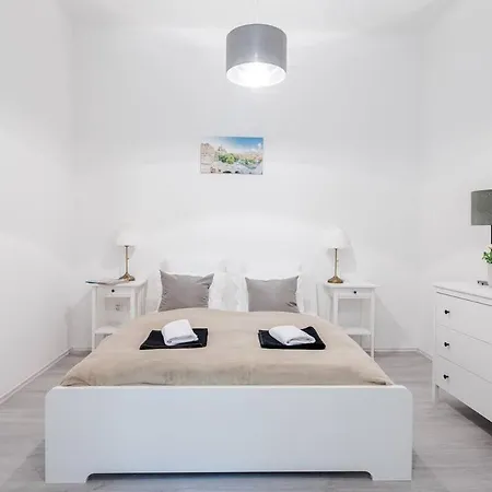 Brand New And Modern Apartamento *