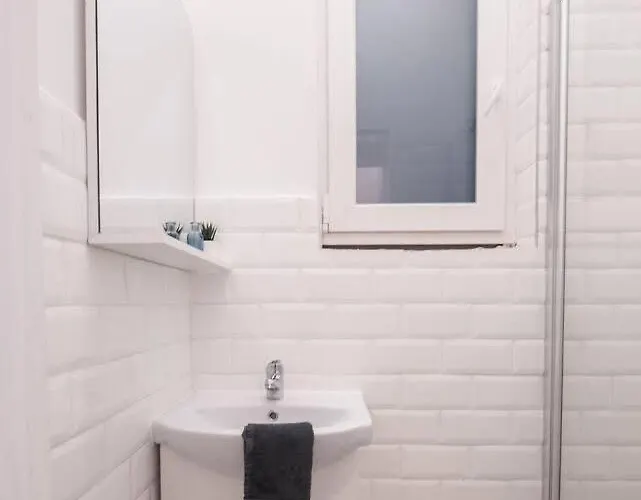 Brand New And Modern Apartament *