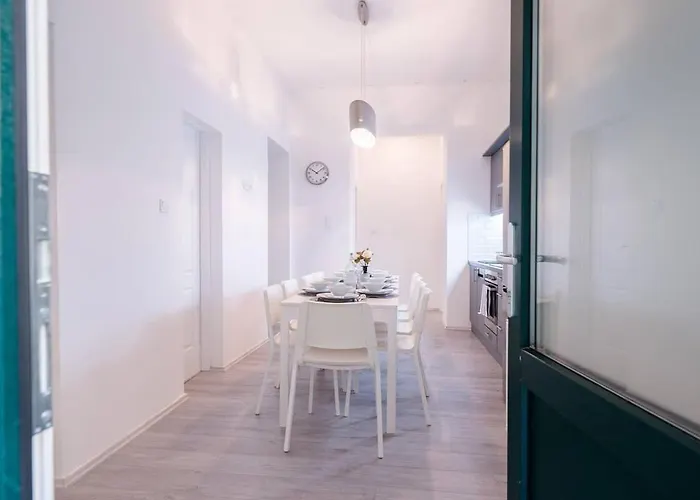 Brand New And Modern *