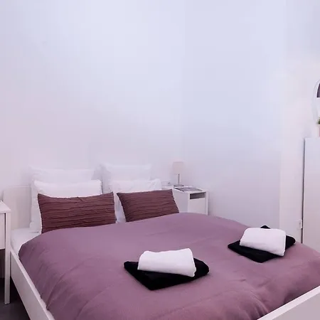 Апартаменты Brand New And Modern *